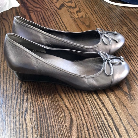 Cole Haan heels - Picture 2 of 3